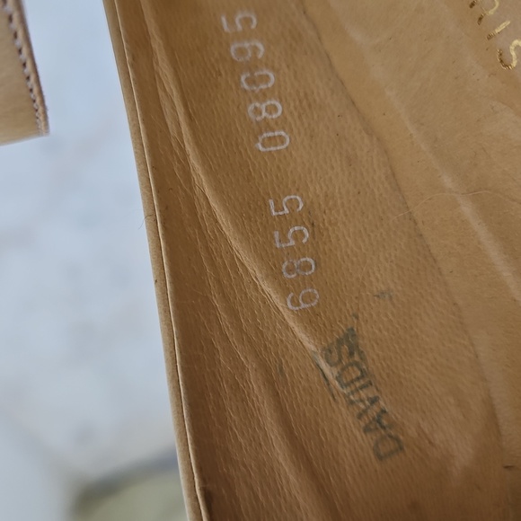 ROGER VIVIER: rare vintage silky soft leather ankle strap heels - Picture 8 of 9